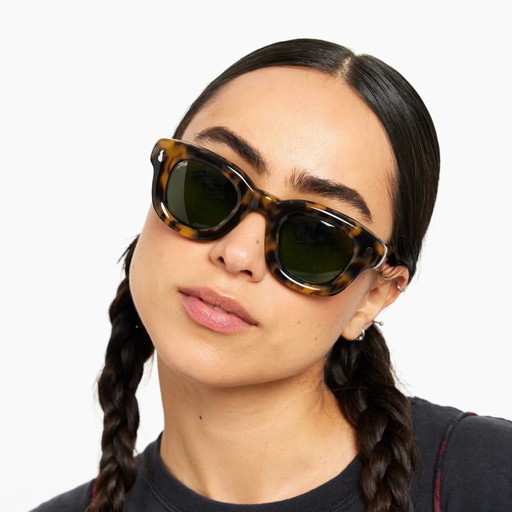 AKILA Eyewear Apollo Inflated Sunglasses Havana, Green lens